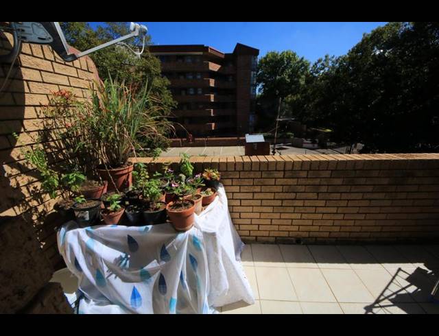 2 BEDROOM APARTMENT FOR SALE IN FERNDALE